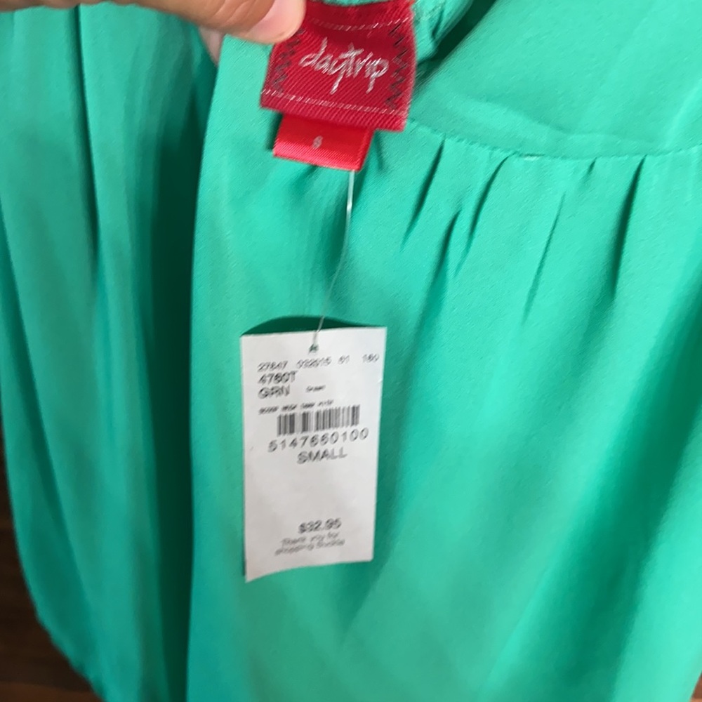 Daytrip tank top brand new super cute!! Size small - Picture 4 of 4